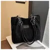 Nuevo Producto Otoño e Invierno 2025 Ropa de Trabajo Sencilla Versátil Pana Gran Capacidad Bolso Bandolera Tote Bolso de Hombro Único para Mujer