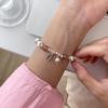Pulsera Geométrica Redonda de Perlas de Fresa para Mujer, Colgante Pesado de Tendencia Nacional Vintage para Hombre, Pulsera de Estilo Nuevo, Accesorio de Mano Estilo Ins