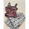 Conjunto de pijama para mujer con camisola a rayas y pantalones largos de cuadros retro, nuevo estilo de verano, ropa de casa cómoda y casual, se puede usar para salir