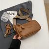 Bolsa Boston popular deste ano outono e inverno retrô 2023 nova bolsa tiracolo de alça larga feminina para todas as ocasiões bolsa pequena bolsa almofada