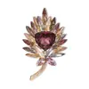 Broche de pluma de piedra preciosa de cristal de lujo, pin de solapa de traje exquisito de alta gama, accesorio versátil para vestidos de banquete, accesorio elegante de nicho
