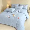 Juego de cuatro piezas de algodón puro cepillado grueso de alta gama, sábana y funda de edredón de sarga nuevas, ropa de cama para todas las estaciones, juego de tres piezas para dormitorio