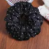 Pinza para el Cabello Plana de Lunares Que No Irrita el Cuero Cabelludo, Diseñada para Mujeres, Adecuada para Peinados Recogidos, Deportes y Yoga