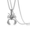 Joyería punk europea y americana personalidad retro moderna hip hop para hombre acero de titanio collar hip hop colgante de escorpión para hombre colgante para suéter