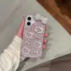 Funda de Teléfono de Alta Gama para Niña Estilo Nuevo con Diseño Completo de Gato Kt, Moño Pequeño y Adorno Completo de Diamantes, Adecuada para Apple 15 Pro Max
