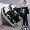 Zapatos de Lona Bajos para Niñas Estilo Primavera y Otoño Suela Suave Antideslizantes Zapatos Deportivos Casuales para Niños Zapatos Deportivos Transpirables para Estudiantes Niños
