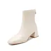 Botas Curtas Brancas Outono/Inverno 2026 Femininas Versáteis Salto Grosso Salto Médio Salto Alto Botas Influenciador da Internet Botas Emagrecedoras Botas Chelsea Femininas