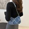 Bolso Bandolera Pequeño Commuter de Estilo Occidental 2024 Nuevo Estilo Coreano Ins Bolso Media Luna Personalizado Bolso de Hombro Niche de Moda para Mujer
