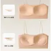 Nuevo sujetador strapless sin costuras de seda helada para mujer, con base incorporada, antideslizante, diseño integrado, espalda bonita, tirantes finos