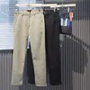Calça masculina de veludo cotelê slim reta lavada para o inverno com forro de fleece, espessa, à prova de vento, quente, adequada para o trabalho e uso casual