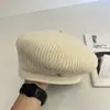 Boina Tricotada com Listras 100% Lã Feminina Outono e Inverno Cor Pura Literária Quente Versão Grande Chapéu de Pintor