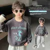Moletom estiloso e legal estilo coreano para meninos, nova coleção primavera/outono 2026, gola redonda, manga longa, roupa de primavera para meninos