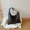 Bolsa de mão moderna com poá para mulheres, nova coleção 2026, bolsa tote de alta qualidade para o dia a dia, bolsa de ombro de grande capacidade, bolsa feminina de outono