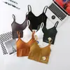 O mesmo estilo da popular camisola de alça fina com costas em U de margarida da influenciadora Kaka, top sexy para usar por baixo, pode ser usado como peça externa ou top esportivo