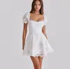 Vestido Mini Feminino Estilo Francês Romântico Fresco Doce Resistente Bordado Vazado Cintura Ajustada Saia Curta Linha A