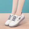 Zapatos blancos de suela blanda para mujer, primavera 2025, nuevos zapatos deportivos ligeros e informales, zapatos de tabla que combinan con todo, zapatos de moda para mujer.
