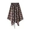 Falda A de cuadros vintage Feiyuan con sentido de diseño, nuevo modelo de principios de otoño con cinturón, que cubre la cadera, estiliza y es asimétrica