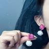 Pendientes de bola de pelo con aguja de plata S925, bonitos y adorables, con forma de bola de peluche cuadrada a cuadros, para mujer, otoño e invierno, recién llegados.