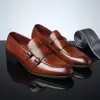 Zapatos Casuales de Cuero con Punta para Hombre Más Vendidos en Amazon Transfronterizos, Estilo Británico, Marrón de Moda, Estilo Coreano, Zapatos Transpirables para Hombre - 27019