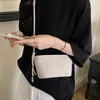 Bolsa Pequena de Balde Tecida Super Quente para Mulheres 2026 Nova de Verão High-End Luxo Leve Nicho Transversal para Celular Bolsa Pequena