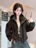 Chamarra cortavientos con capucha, nuevo estilo 2026, chaqueta de trabajo casual de primavera/verano de corte holgado, gabardina corta para figuras petite