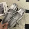 Nuevos Zapatos Planos Versátiles Estilo Princesa con Parches Plateados Otoño 2025, Zapatos de Ballet Populares de Cuero Suave, Zapatos Mary Jane para Mujer