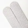 Venta al por mayor de fábrica tira de lijado para pulir uñas de madera gris lija de uñas arena súper gruesa lija de uñas duradera tira de lijado de reparación