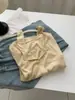 Camiseta feminina Tencel macia e suave, com meia gola aberta e manga longa, para o início do outono, fina, amiga da pele, de seda de amoreira, com ombro normal, peça básica.