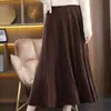 Venta al por mayor del fabricante Falda de lana 100% australiana de corte amplio, Falda midi de punto de lana, Falda de bajo ancho, Falda plisada