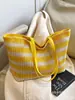 Bolsa tote listrada de alta qualidade, novo estilo, bolsa de ombro trançada de grande capacidade, bolsa feminina casual, leve, para férias e compras.