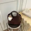 Bolsa de mão fosca retrô fashion para mulheres, nova coleção outono/inverno 2026, bolsa transversal versátil, bolsa tote de alta qualidade, bolsa sacola