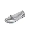 Mocassins Quadrados de Couro Genuíno de 2cm Atacado Primavera 2027 Comércio Exterior Sapatos Nariz de Porco Bico Quadrado Fundo Plano Boca Rasa Slip-on Sapatos de Vovó
