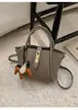 Bolsa Feminina Versátil e Fashion 2026 Nova Outono e Inverno Casual Nicho Bolsa de Mão Bolsa de Ombro Bolsa Cesta para o Dia a Dia