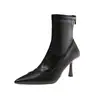 Botas de Cano Curto Femininas Outono Novo Couro Macio Salto Agulha Bico Fino Retro Francês Elegante Versátil Moda