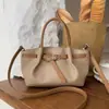 Bolsa Cesta de Legumes de Luxo para Mulheres, Nova Moda Primavera 2026 Versátil Bolsa de Mão, Bolsa de Ombro Transversal para o Dia a Dia