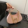 Bolso de moda 2025 verano de alto valor combina con todo nuevo bolso dumpling para ir al trabajo bolso de hombro con cadena de letras