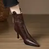 Botines de Tobillo con Temperamento Retro Coreano para Mujer Tacones Altos Tendencia Otoño/Invierno 2026 Botas Elegantes de Punta Fina Tacón de Aguja Adelgazantes Botas Individuales