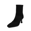 Botas femininas de camurça elástica no tornozelo, botas de corte justo, novo estilo de inverno, design coreano, bico quadrado, zíper traseiro, salto agulha, bota única, bota elástica