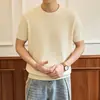 Camiseta de manga corta para hombre, tejida, versátil, vintage, de verano, media manga, patrón retorcido, estilo old money, top de marca de moda, cuello redondo