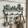 Artesanía de hierro fundido simple, nostálgica y de estilo retro con diseños de animales marinos - un colgante de pared decorativo para balcones, patios y villas