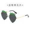 Gafas de sol sin montura de fresa Pooh estilo europeo y americano, gafas de sol divertidas con personalidad sin montura para fiestas, gafas de moda para graduación para mujer