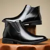 Superventas de Amazon Transfronterizo Retro Botas de Cuero Versátiles para Hombre Punta Puntiaguda Botas de Cuero Casual de Negocios para Hombre Tipo Slip-on 2100