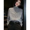 2026 Primavera Outono Novo Estilo Coreano Versátil Cor Sólida Elegante Simples Gola Alta Botão Malha Top Feminino