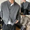 Suéter de gola alta semi-alta de alta qualidade para homens, cardigã vintage estilo old money preguiçoso para primavera e outono, malha cleanfit