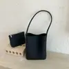 Bolsa de balde tecida de alta qualidade retrô coreana para mulheres, novidade de outono de 2026, bolsa de ombro/axila versátil casual para o dia a dia