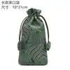 Atacado de fábrica bolsa de brocado para cinta esguia bolsa de mão bordada estilo chinês bolsa de mão para brincar bolsa longa retrô para pente