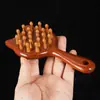 Pente para Dentes de Gatinho Pente Massageador de Couro Cabeludo Pente para Meridianos da Cabeça Pente de Dentes Grossos e Largos Pente com Pontas Arredondadas Pente de Sândalo Dourado