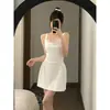 Vestido de Malha Canelada com Patchwork de Renda e Alças Finas para Mulheres, Novo Estilo de Verão, Estilo Sexy Hot Girl, Cintura Marcada, Vestido Evasê Emagrecedor