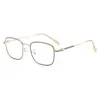 Gafas Metálicas Cuadradas de Rayas Tridimensionales Estilo Minimalista Nuevas Sin Graduación, Gafas Sin Graduación Atmósfera Casual de Oficina Wm69159