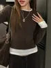 Design de Peça Dupla para Férias de Outono e Inverno Camiseta de Manga Longa com Ombro Direito Estilo Americano para Mulheres com Camisa Básica que Pode Ser Usada por Fora Tops Ajustados ao Corpo